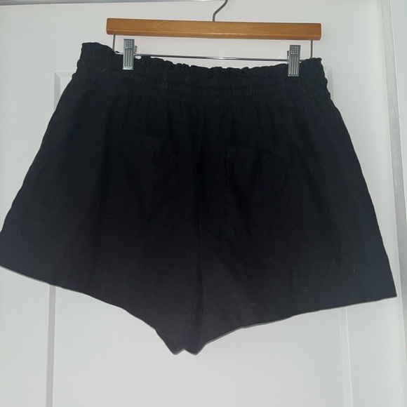 7 for all Mankind linen Shorts - Picture 7 of 8